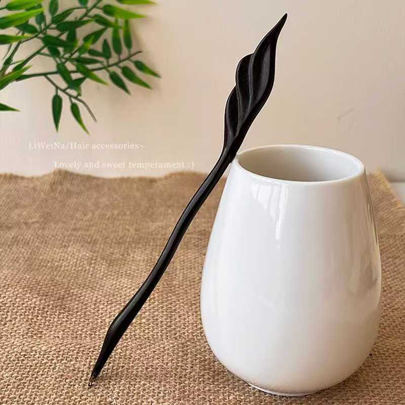 Horquilla de madera tallada ex - Travel Accessories High End reseña y precio